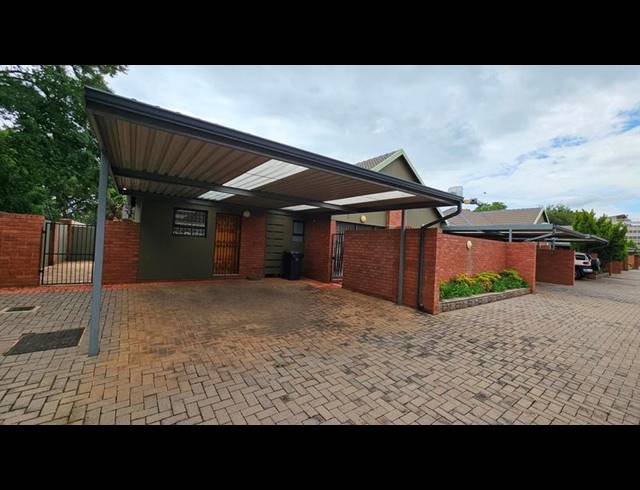 2 BEDROOM PROPERTY TO RENT IN DIE BULT